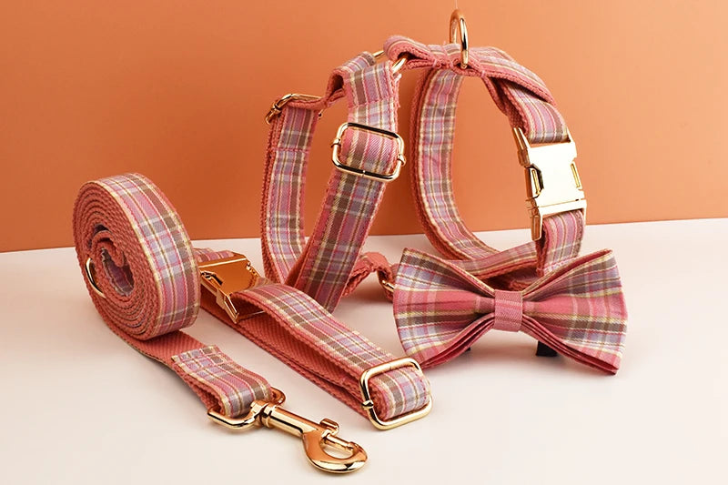 Plaid Pet Collar And Leash Set With Engraved Nameplate