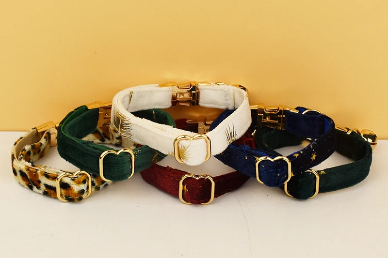 Personalized Velvet Collar with Custom Name for Cats. Soft, Stylish & Comfortable