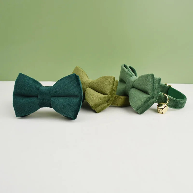 Velvet Collar For Cat With Bell & Bow Tie - Custom Engraving